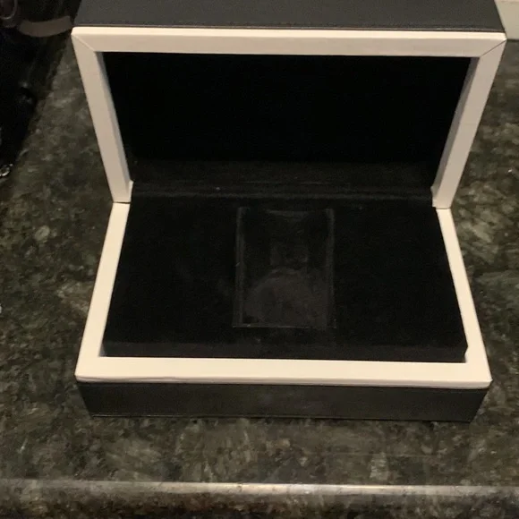 Constantin Weisz Watch Box - Picture 2 of 3